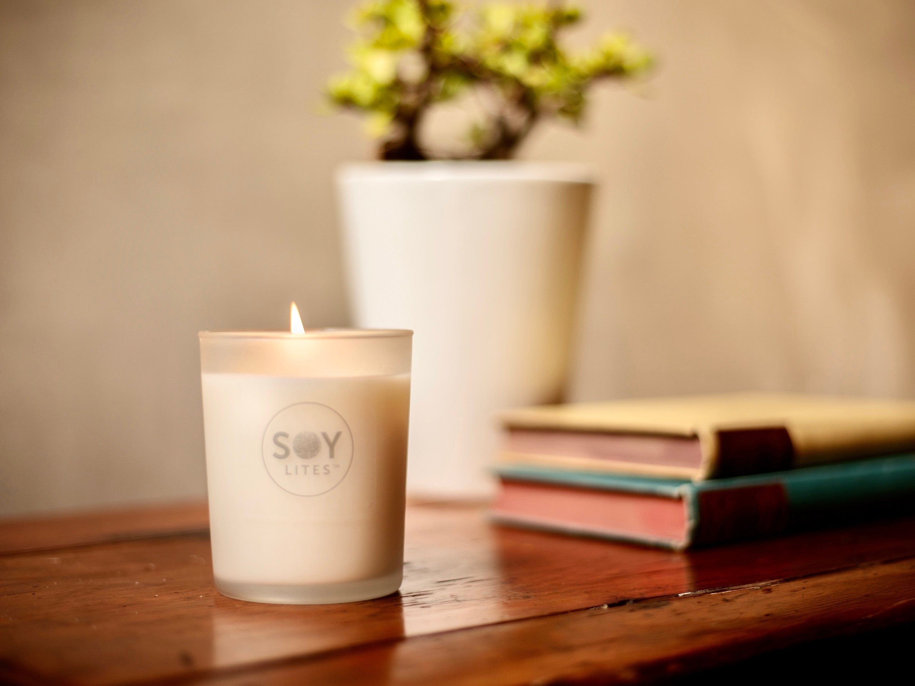 SoyLites Classic Soy Candle Value Pack 'Burn Brighter' Value Pack of 24 x 220ml