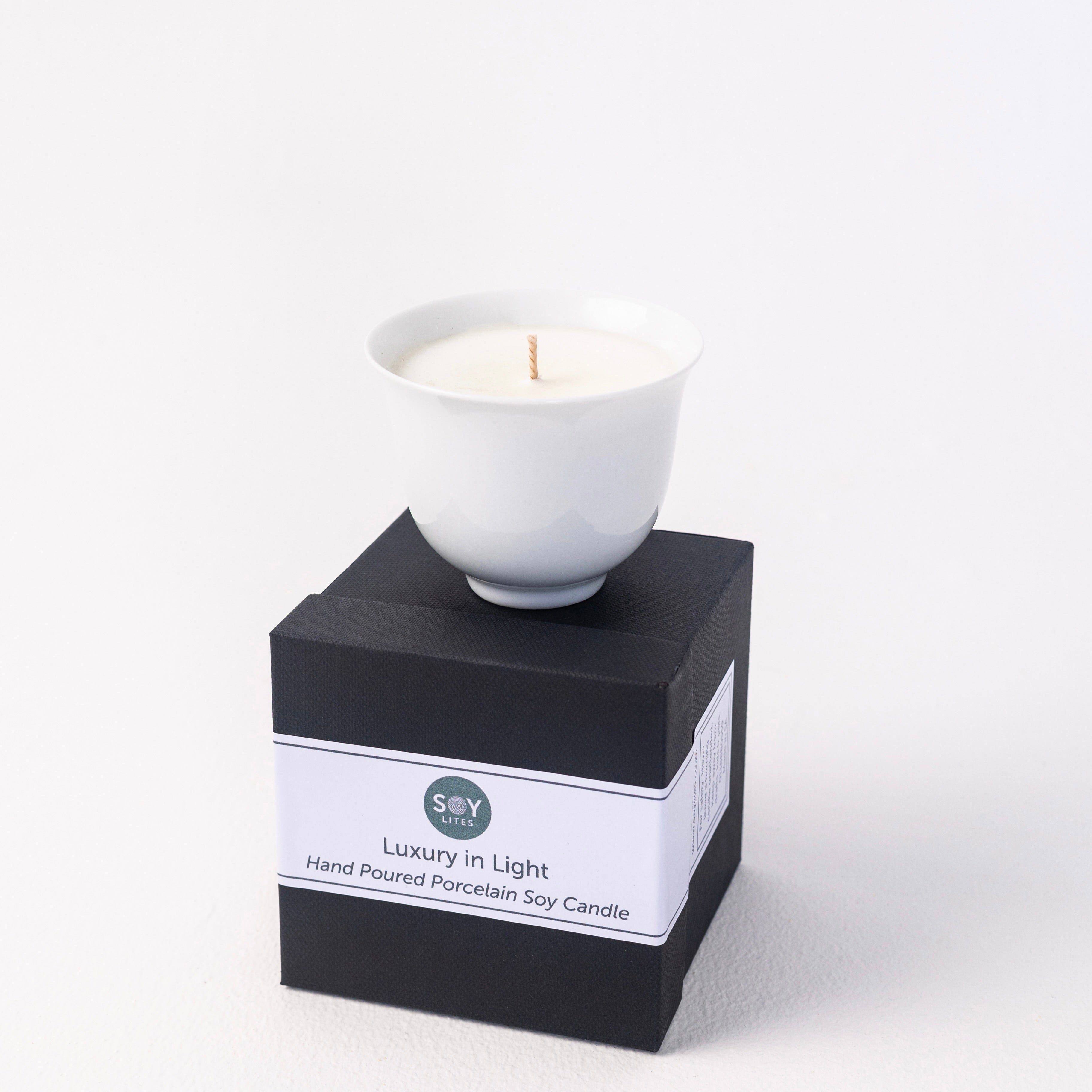 SoyLites gift candle Porcelain Container Candle - Oud
